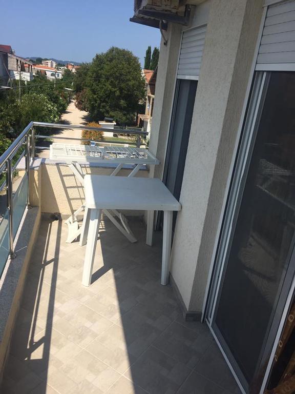 Apartments In Amor Ulcinj Buitenkant foto