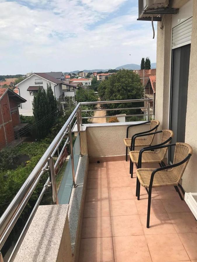Apartments In Amor Ulcinj Buitenkant foto